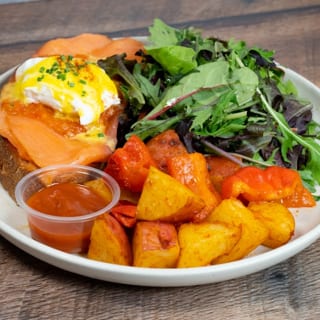 Salmon & Eggs Benedict
